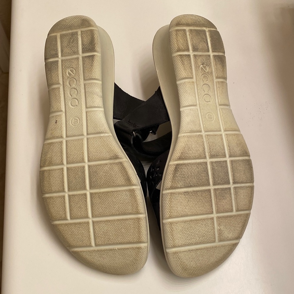 ECCO Felicia Women’s Black Leather Slide Sandals Size 40 - Picture 8 of 10